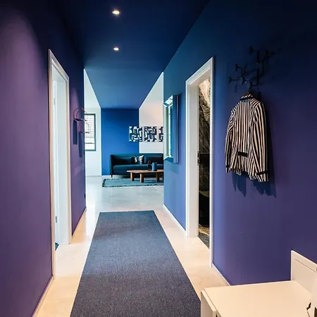 Exklusive Design Deep Blue Neubau Pfungstadt