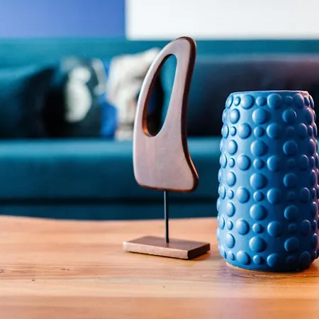 Apartment Exklusive Design Deep Blue Neubau