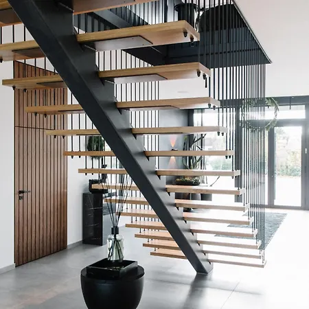 Exklusive Design Deep Blue Neubau Apartment *