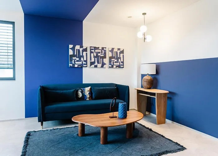 Exklusive Design Deep Blue Neubau *