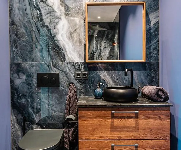 Апартаменты Exklusive Design Deep Blue Neubau