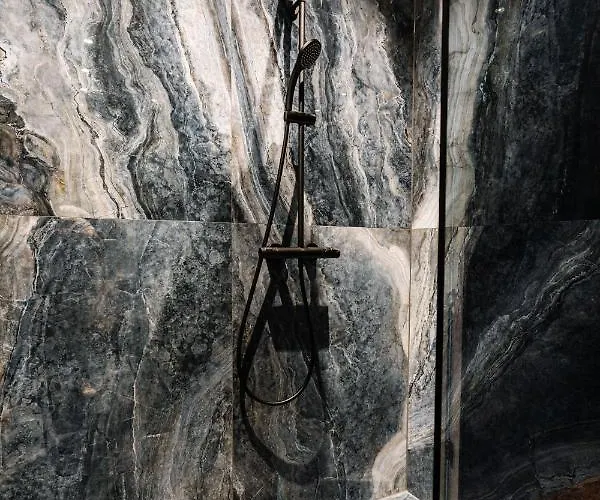 Exklusive Design Deep Blue Neubau Пфунгштадт